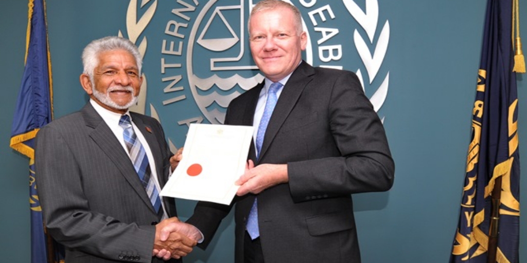 SG with  H.E. Deryck Lance Murray of Trinidad and Tobago